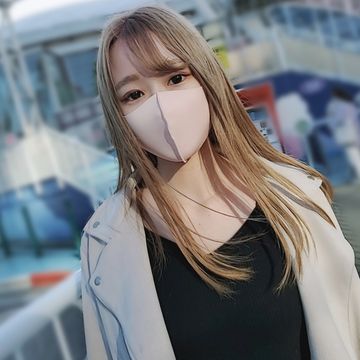 FC2-PPV-1917445 【無修正】ガールズバーでバイトする20歳の女子大生に中出し!!