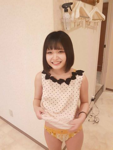 FC2-PPV-2050435 【660分11時間超の超特大ボリューム】はなちゃんの初作から最新作までの笑顔での癒しごっくんを本数限定で!