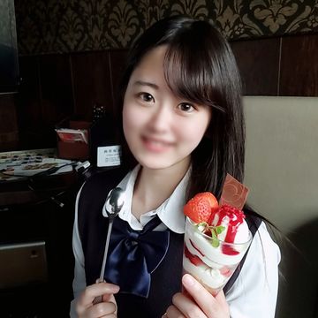 FC2-PPV-2117800 初撮影!!個数限定!【無修正】駅のホームで見た10代の絶対領域!疑うことを知らない清純女子生徒を密室に連れ込み淫行中出し!!