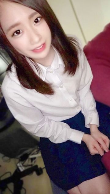 FC2-PPV-2063374 【年間ランキング入り】 激レア美少女に生ハメ~半外半中出し×2回射精!!!【再販・未公開シーン有り】