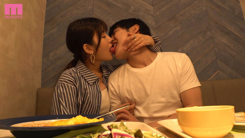 あれ?外なのにおっきしてる 彼女が在宅の2日間、セフレ志願の彼女の親友と密着囁き誘惑デートで勃起させられたら即近くのホテルで何度も何度も中出ししまくった。 神宮寺ナオ