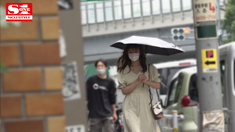 500万人が熱狂するインフルエンサーの日常に突撃! 「えっ!ここでヤルの?」うんぱいの自宅まで密着して隙あらばいきなり即ズボッ!過去最大規模の45日間本気ドッキリAV大作戦